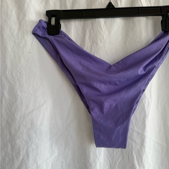 WEWOREWHAT Delilah Bikini Bottom in Amethyst Size Large NEW - Picture 9 of 11